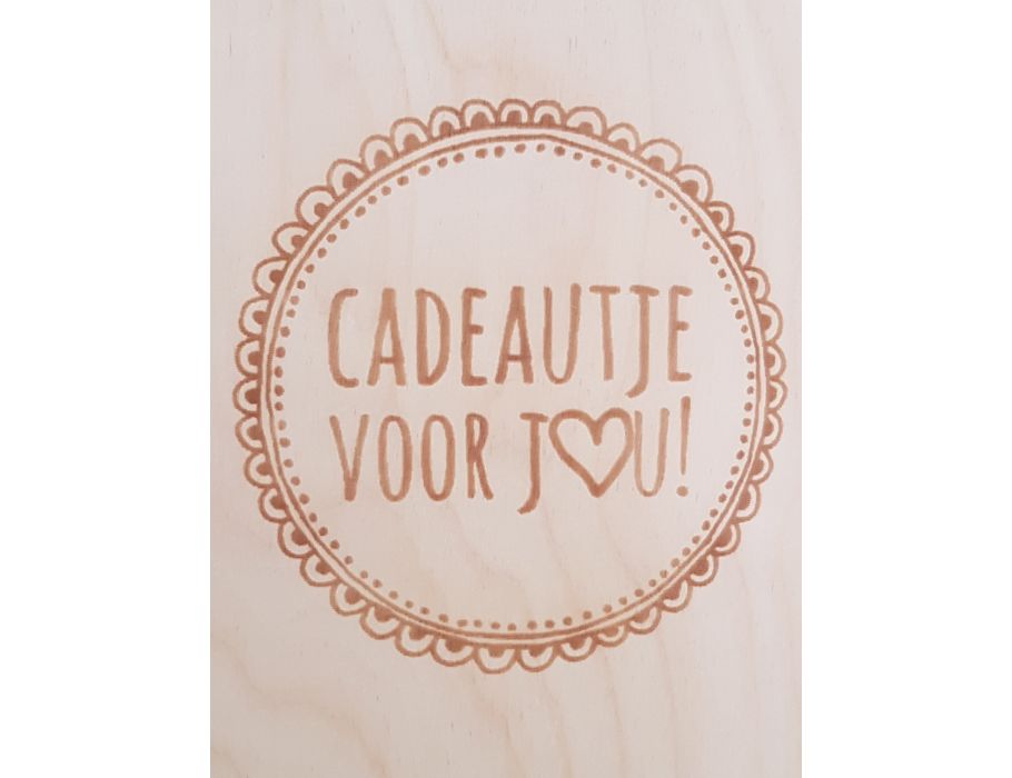 Houten briefkaart - 105 Cadeau